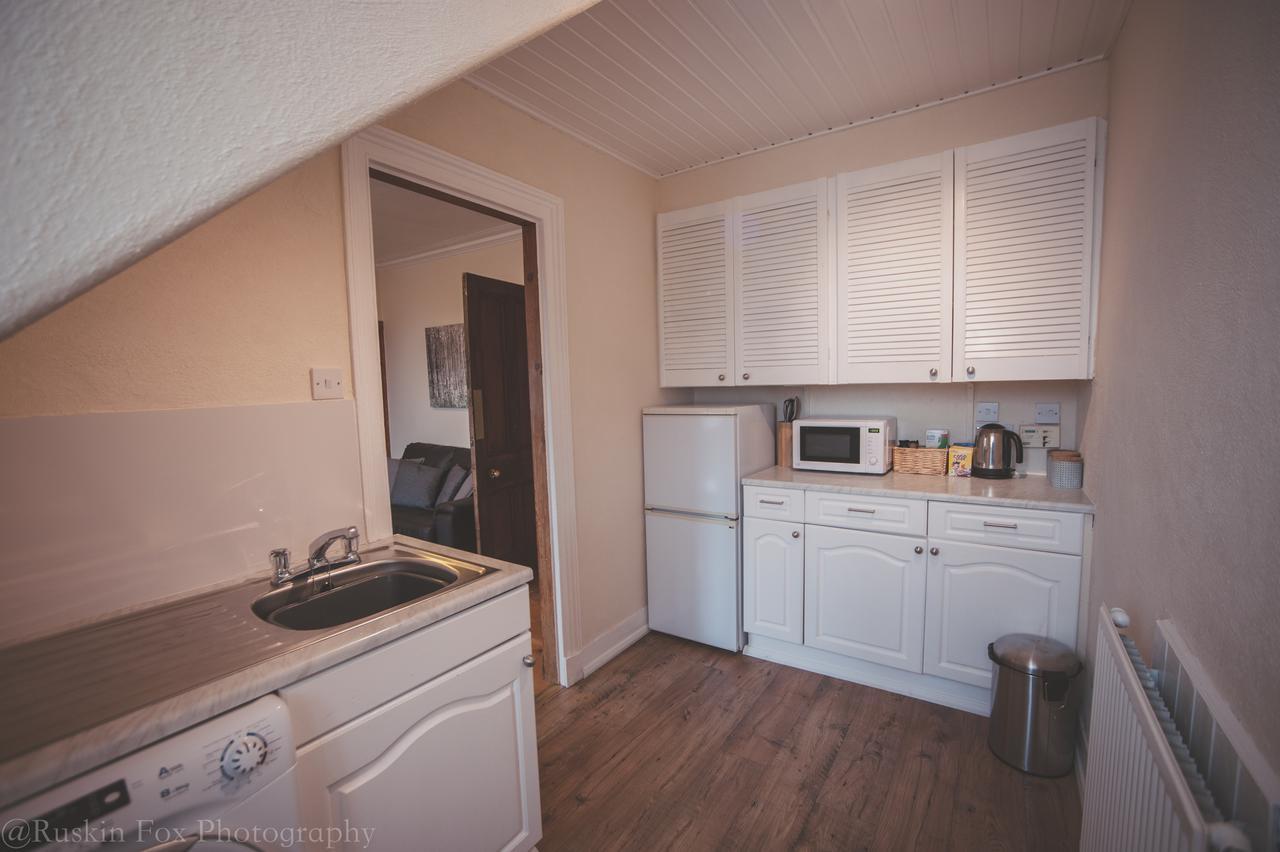 Bright & Airy Two Bed Set In Granite Apartman Aberdeen Kültér fotó